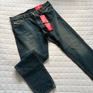 Diesel Men's Straight Jeans - Dark Blue